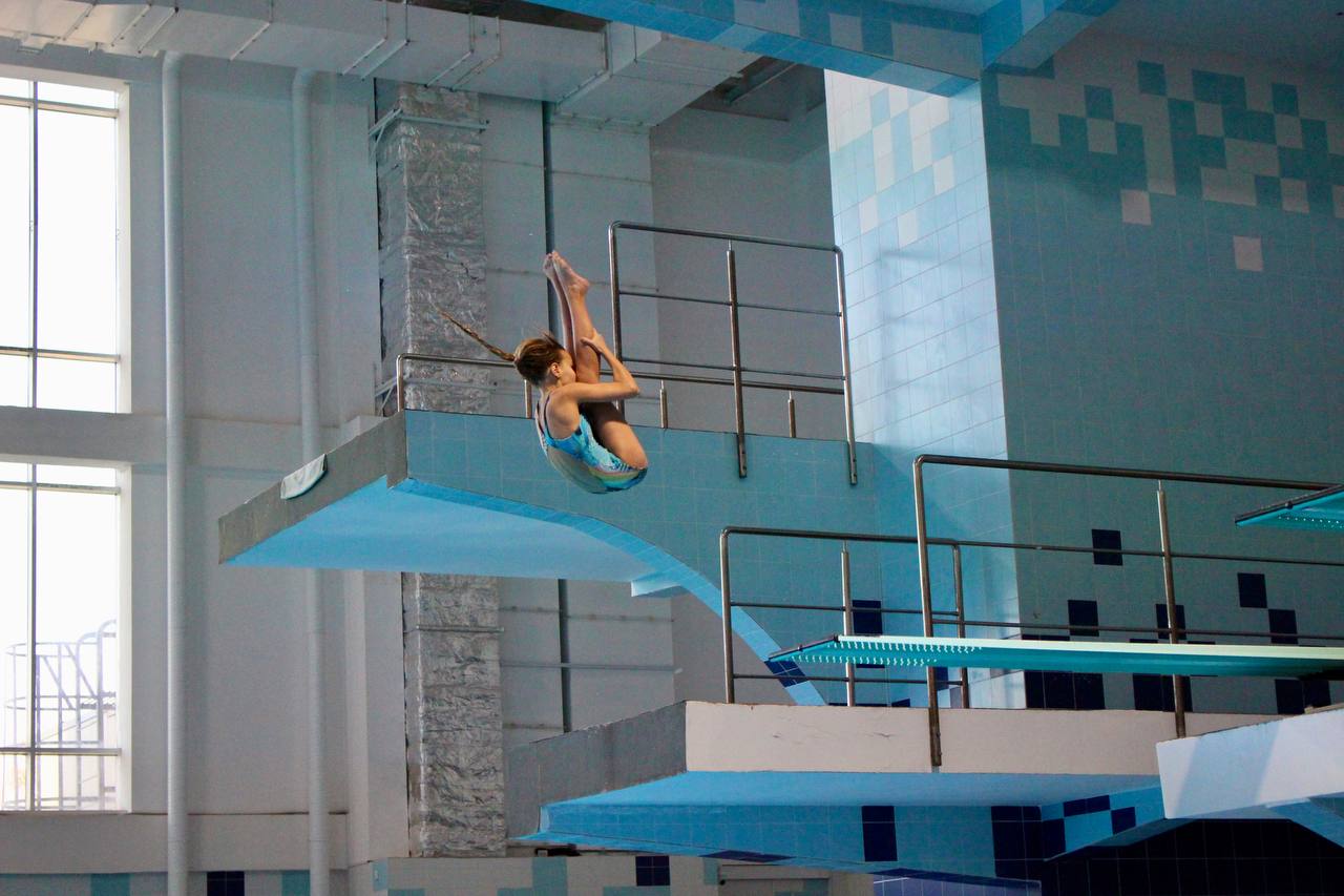 Прошли городские спортивные соревнования по прыжкам в воду «Легендарный Севастополь»