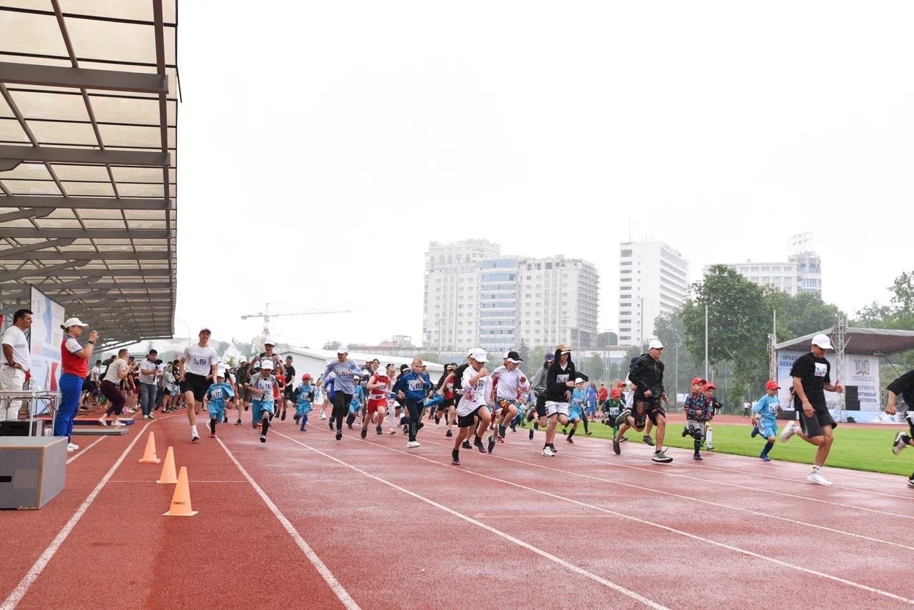 Фестиваль «Спортивный Севастополь» прошёл на базе спортивно-оздоровительного комплекса имени 200-летия Севастополя!